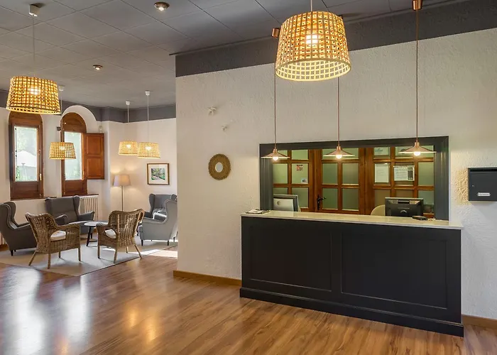 Balneario De El Paraiso Hotell Manzanera